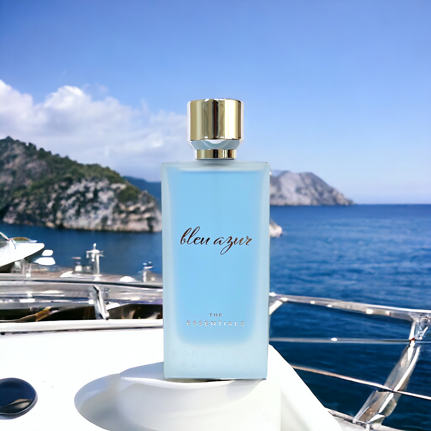 THE ESSENTIALS - Bleu Azur