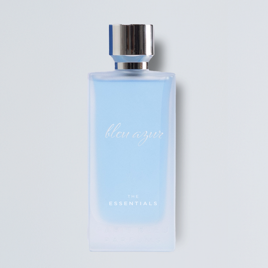 THE ESSENTIALS - Bleu Azur
